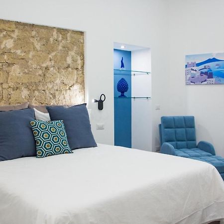 Hotel Blue Plebiscito Napoli Esterno foto