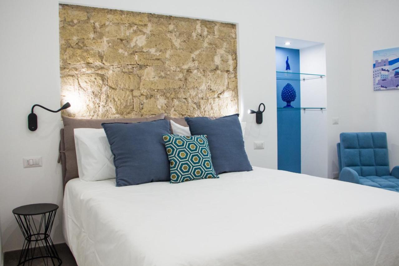 Hotel Blue Plebiscito Napoli Esterno foto